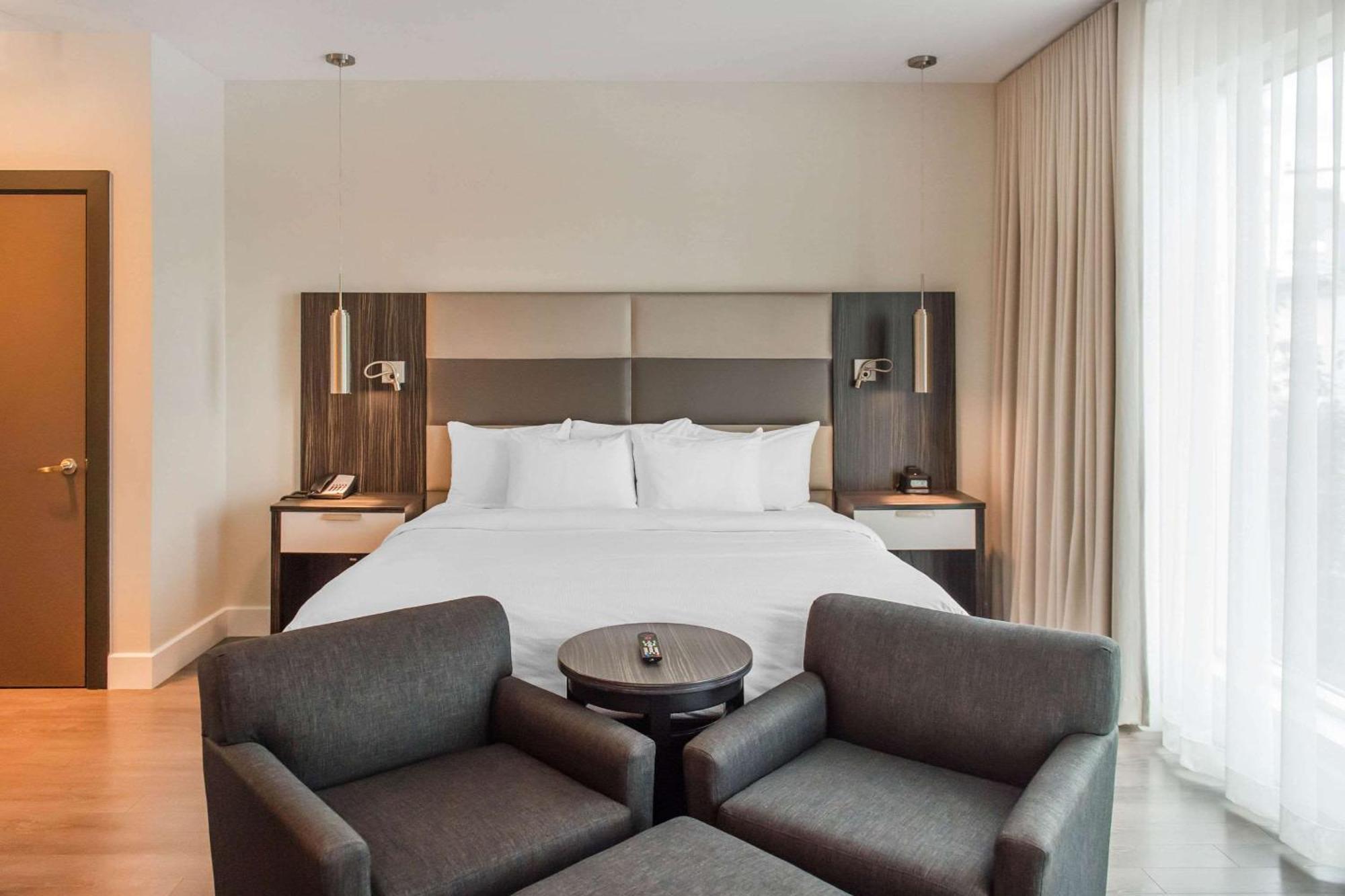 Les Suites Victoria, Ascend Hotel Collection Gatineau Kültér fotó
